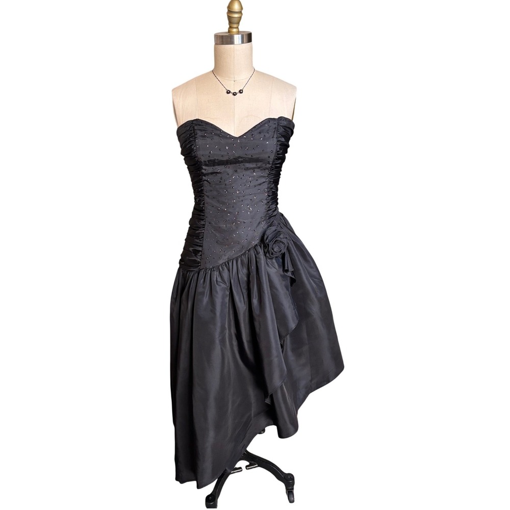 Gunne Sax Black Formal Sweetheart Bodice Vintage Sequin High Low Rosette Gown